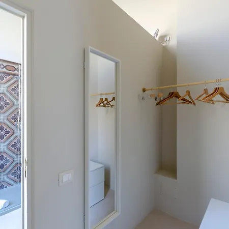 Apartment Precious Historic Center - Happy Genoa