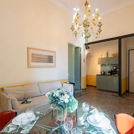 Precious Historic Center - Happy Apartment Genoa