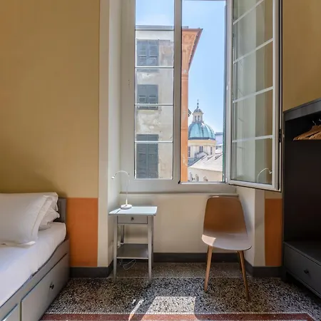 Precious Historic Center - Happy Apartment Genoa