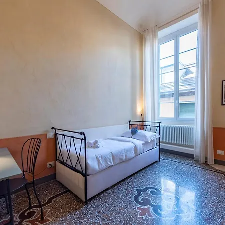 Apartment Precious Historic Center - Happy