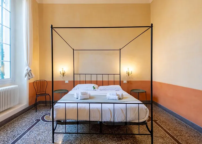 Precious Historic Center - Happy